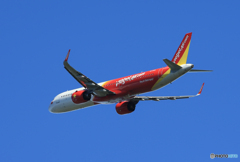 ☀「あおぞら」Vietjet A321-271N VN-A653  飛んだ