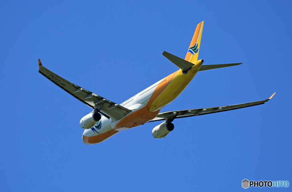 「青空」 CEBU A330-343 RP-C3343 離陸