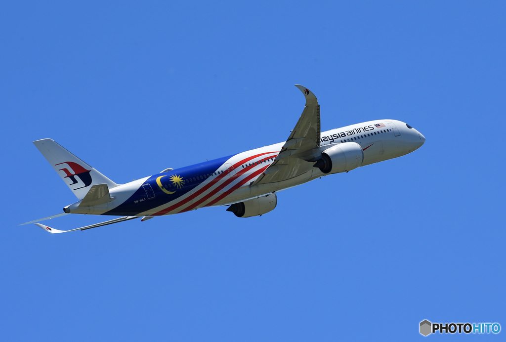 「SKY」 マレーシア特別塗装A350-941 Takeoff  