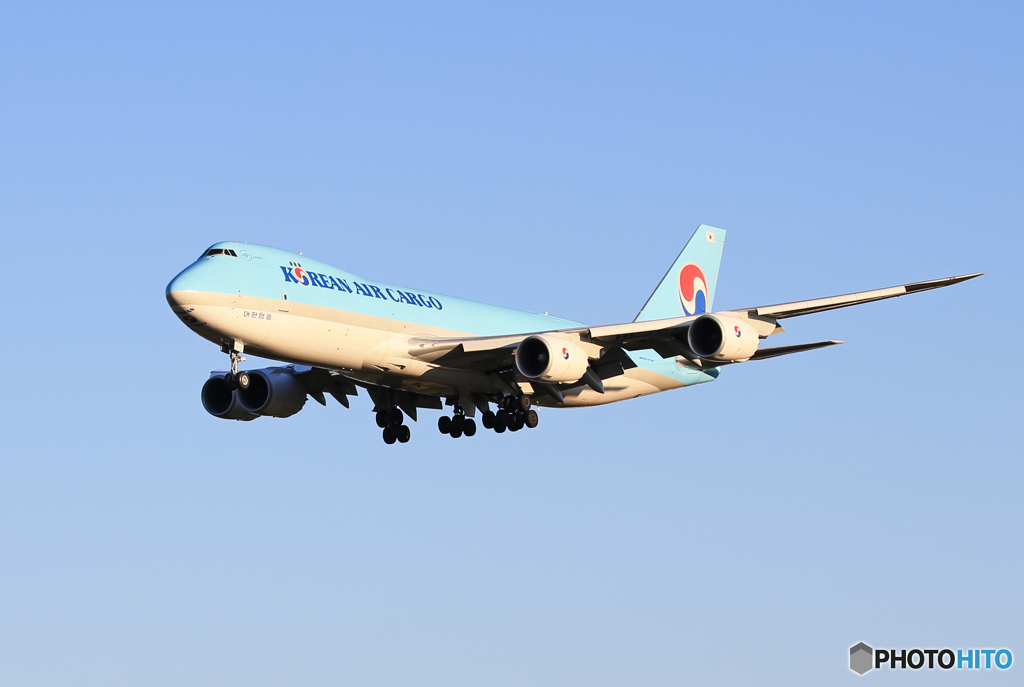 「青の空」KOREAN  747-8 HL7610  Landing