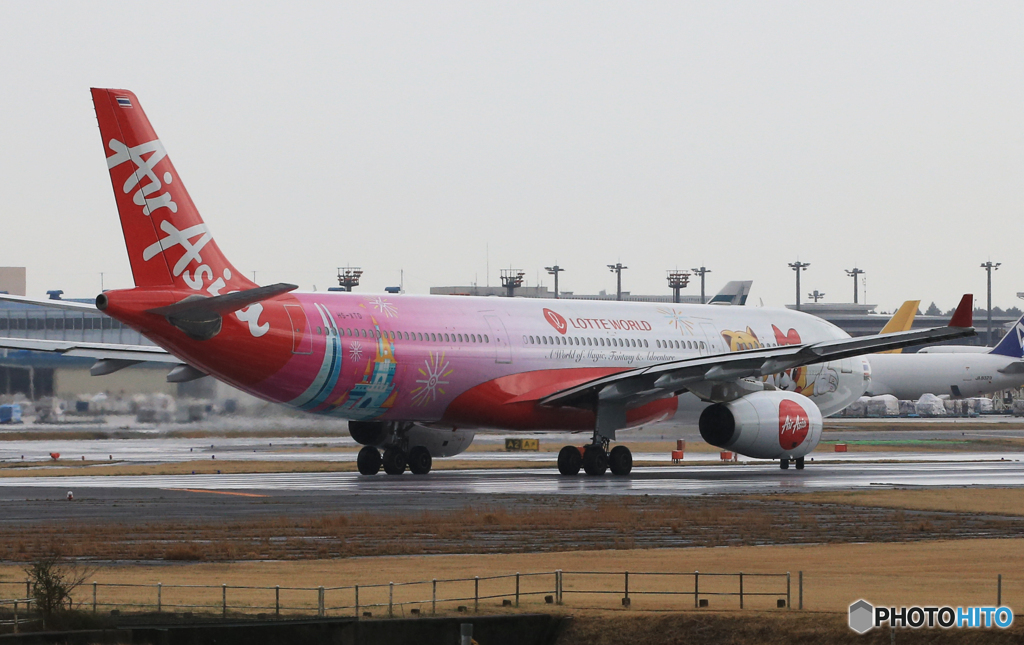 [青い空]　Air Asia ロッテワールドA330-343 出発です 