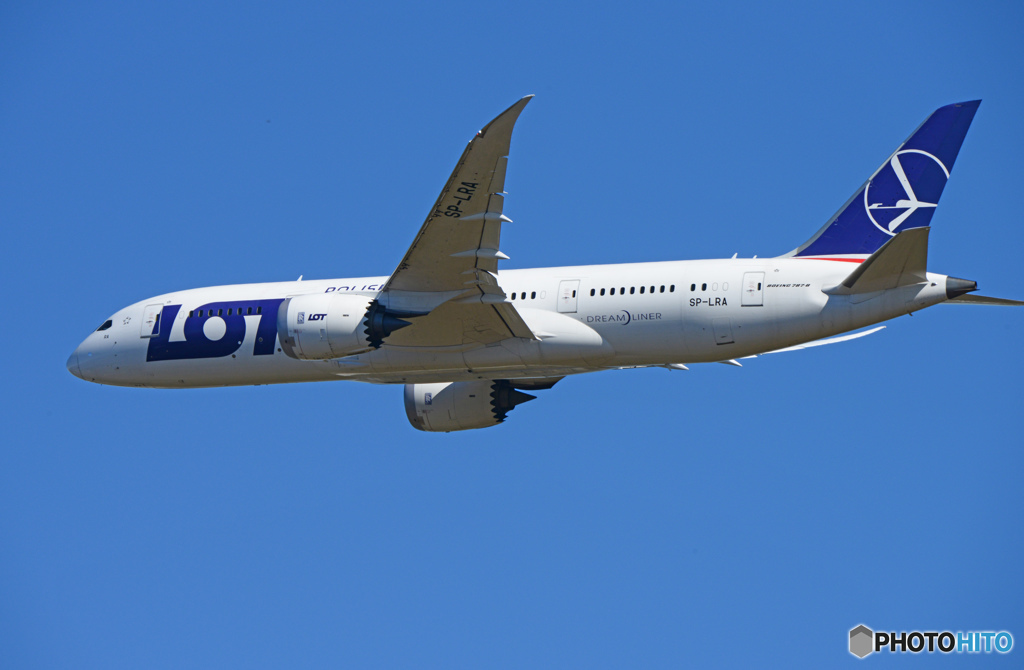 ☀「あおぞら」 LOT 787-8 SP-LRA 出発です