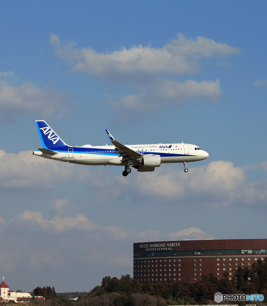 「青」 ANA A320-271N JA213A Landing 