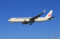 「晴れ」JAL 767-346 JA620J  到着です