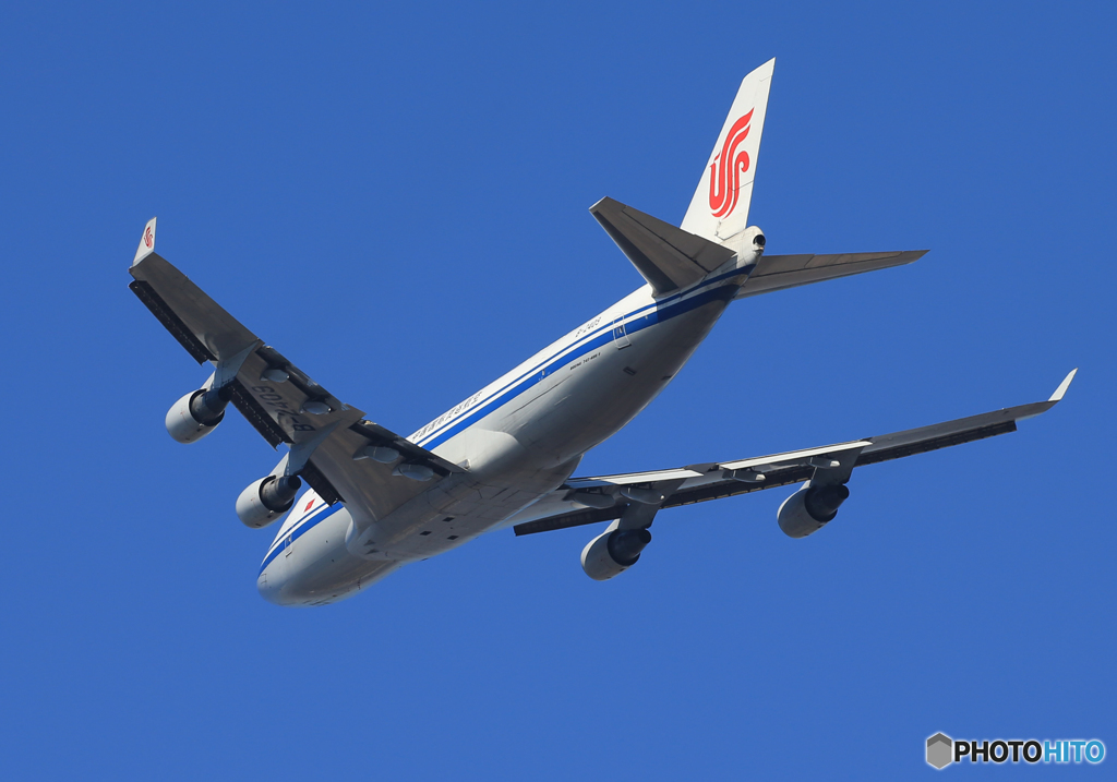 「青が好き」 China 747-412 B-2409離陸します