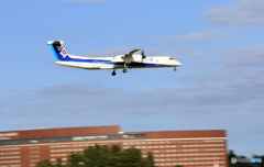 「スカイ」 ボンバル 流し撮り DHC-8-400 到着です
