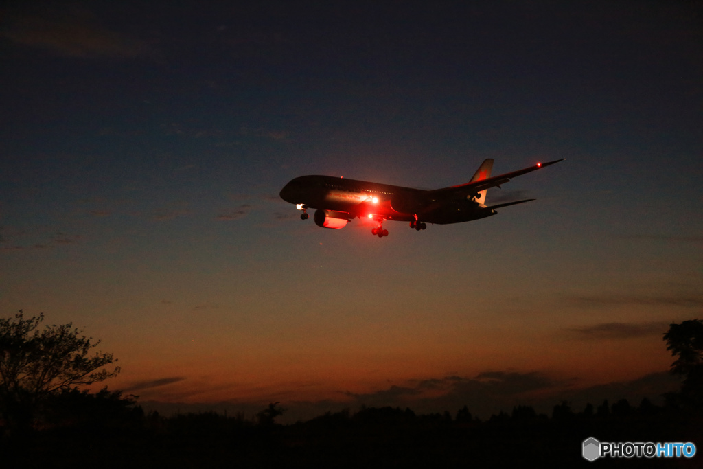 「良い空～」 シルエット・Jetstar A320-232