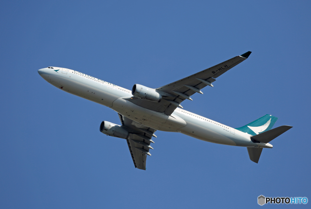 「そらー」 CATHAY A330-342 B-HLH 飛行