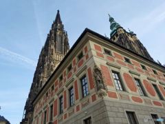 チェコ（８８）プラハ城のそら　