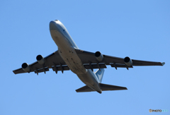 「青い空」が一番 ☮Cathay 747-467F B-LID