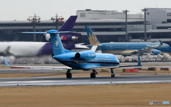 「雨」 Private ガルフストリームG350 OY-APM Takeoff