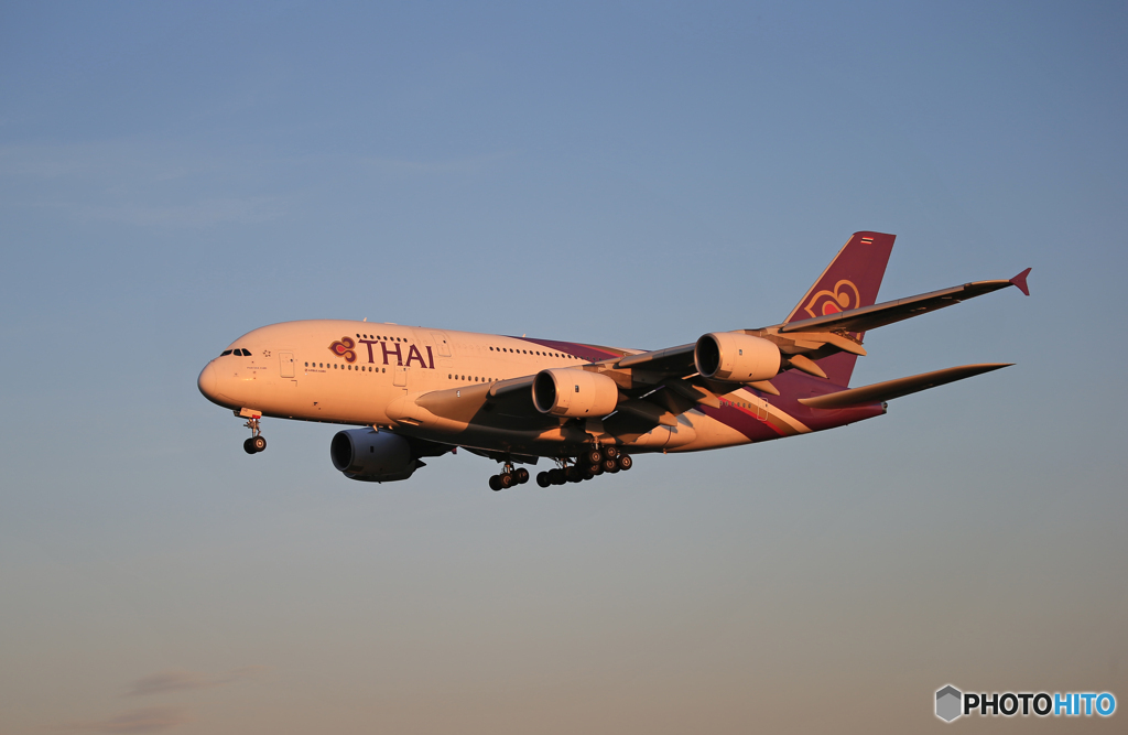 「良い天気」THAI A380-841 HS-TUD  Landing