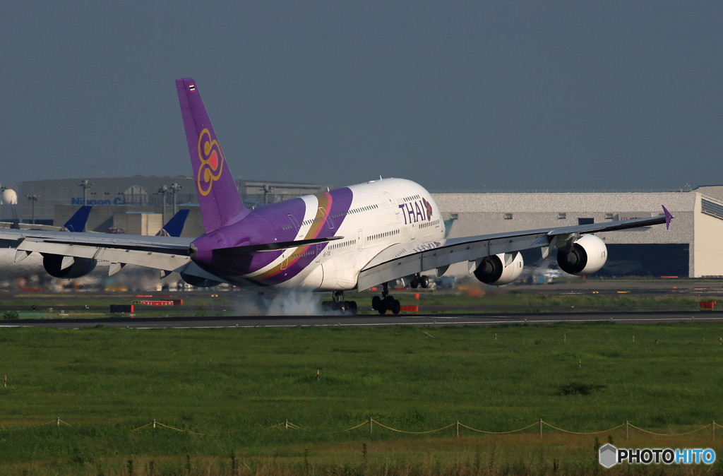 「そらー」 THAI A380-841 HS-TUE 到着です