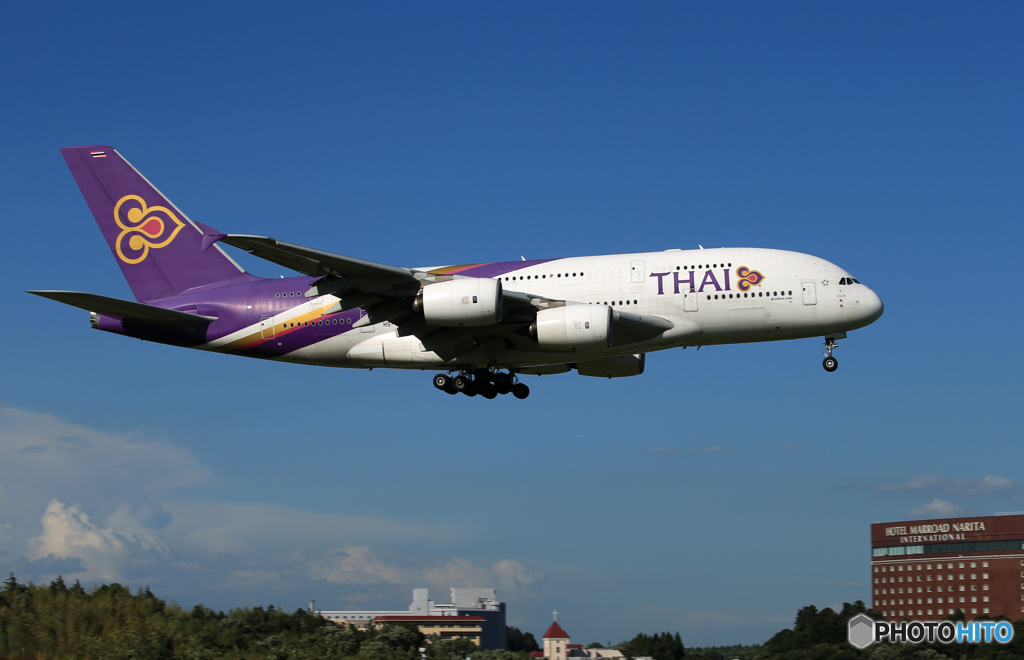 「青空」Thai A380-841 HS-TUB Landing