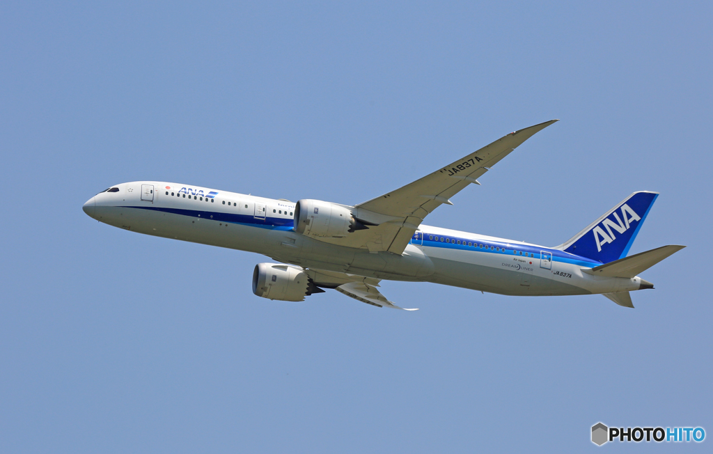 ANA 787-8 JA835A Takeoff 