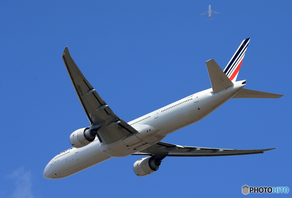 「あおいそら」 Air France 777-200 F-GZNR クロス機