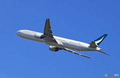 「青い日」 Cathay 777-367 B-HNI  Takeoff