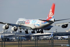 「群青」 Cargolux 747-8 LX-VCM Landing