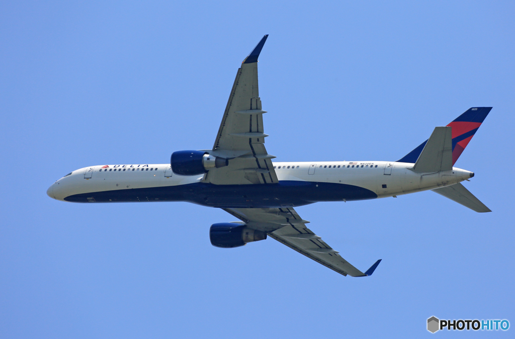 「良い天気」 DELTA 737-932 N820DN Takeoff 