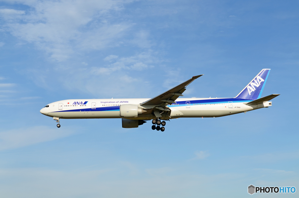 「すかい」 ANA 777-381 JA784A 出発です