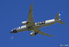 「空色」 STAR WARS クロス 787-8 JA873A 離陸します