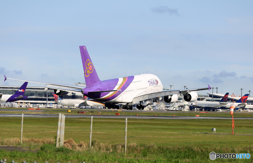 「青い空」が一番 Thai A380-841 HS-TUB 着陸