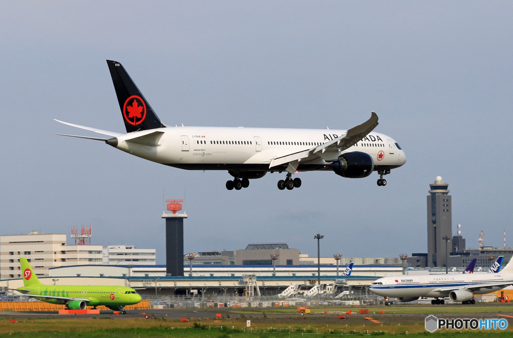 「青い空」が一番「AIR CANADA 787-9 着陸