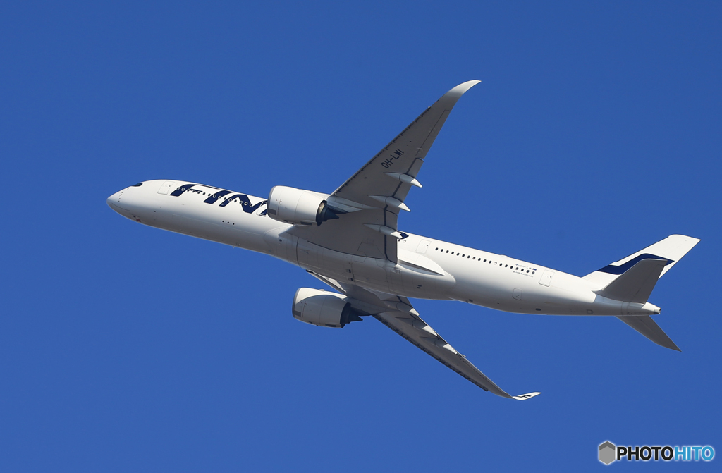 「群青色」Finnair A350-941 OH-LWJ 飛び立ちです