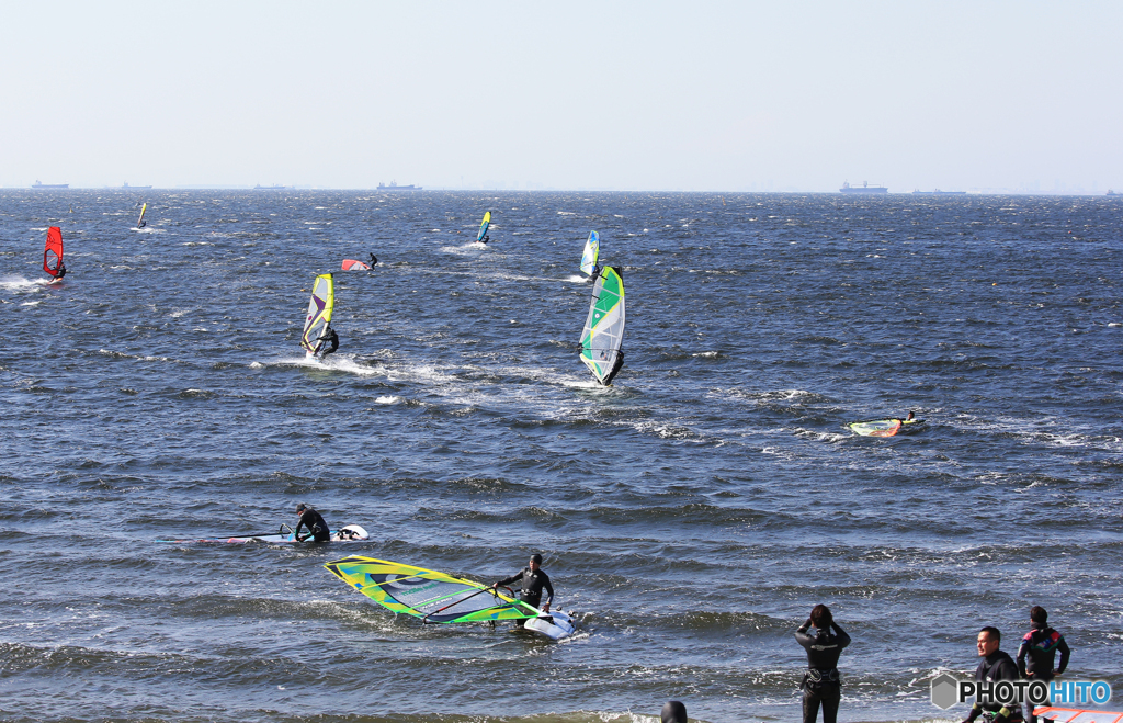 「ぶるー」　風が強い日の・ウインドサーフィン