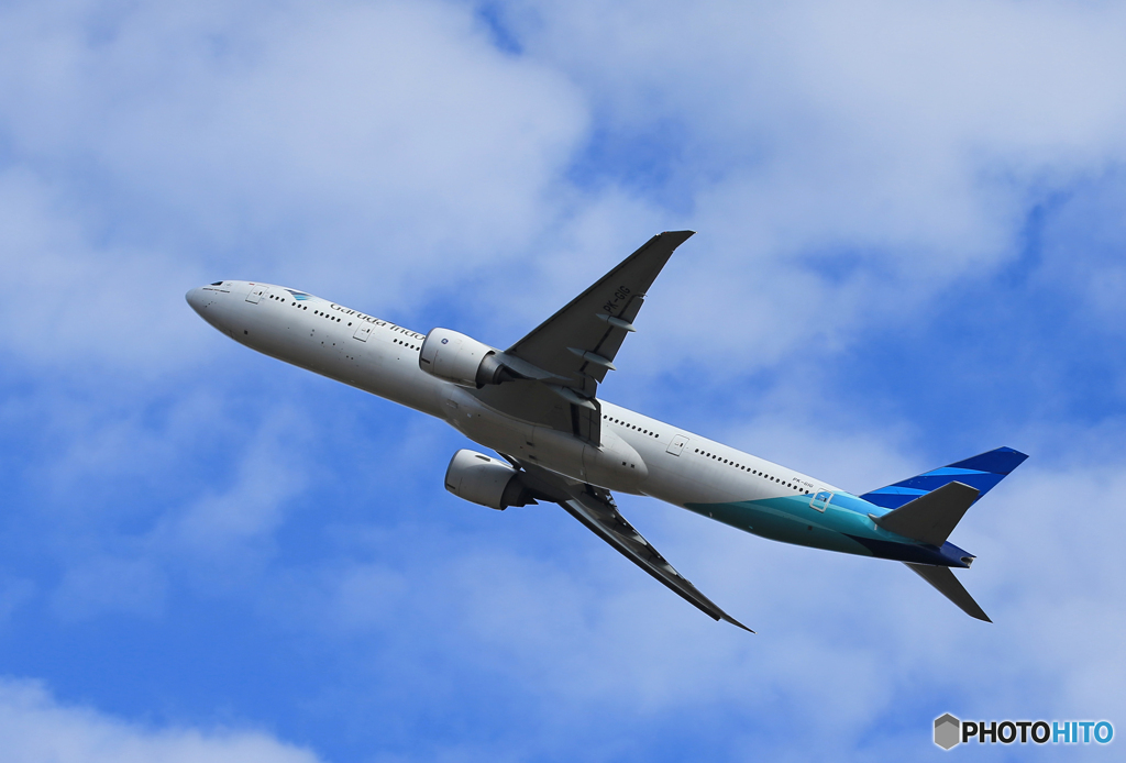 「群青」Garuda 777-3U3 PK-GIG Takeoff  