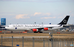 「令和」 SAS A340-313 OY-KBN Takeoff  