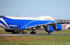 『Cool』Air Bridge Cargo 747-8  離陸します
