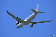 「青い空」が一番 China A330-302 B-18303 出発