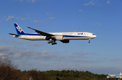 ☀「あおぞら」ANA 777-381 JA734A 到着