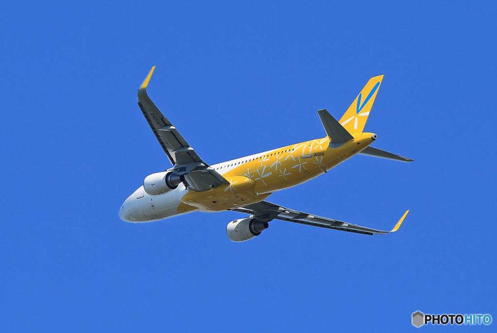 「晴れ」 バニラ A320-214 JA18VA 出発です