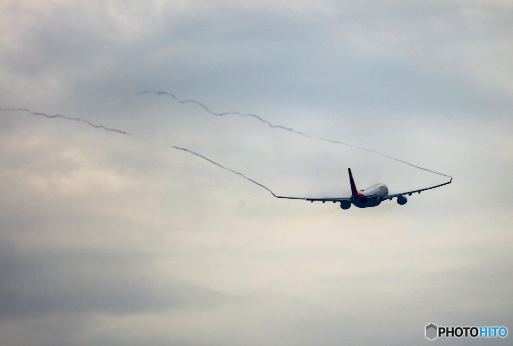 「☁」 イベリア航空 ☮長～い　 ☮ベイパー