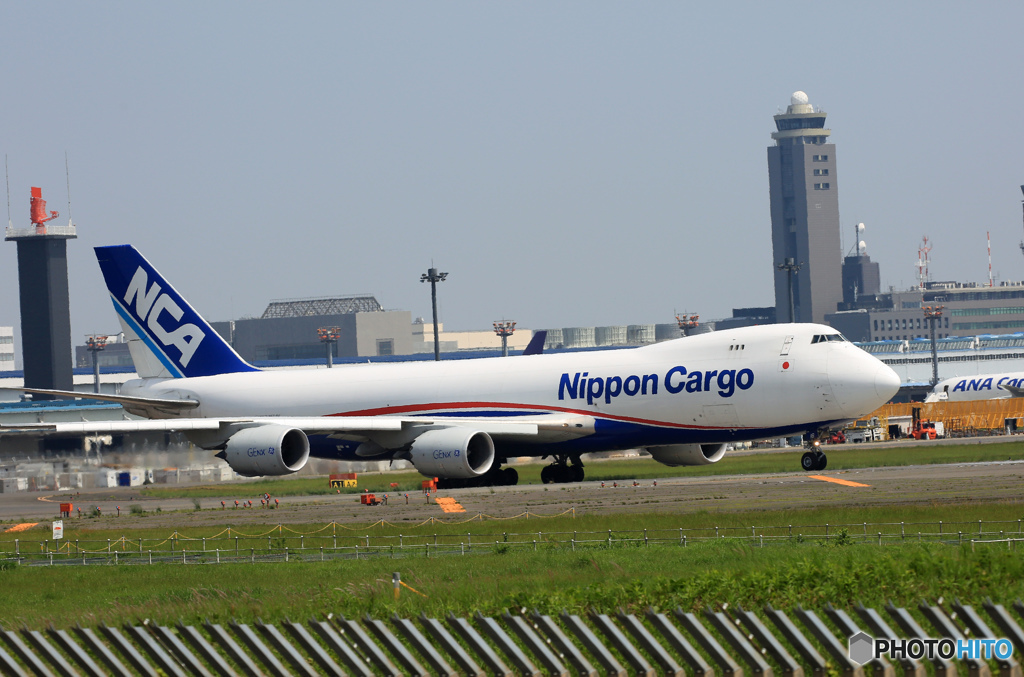 ☀「あおぞら」 NCA 747-8KZF ジャンボ機 出発です