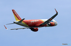 「青色」 Enjoy Flying A320-214 出発です