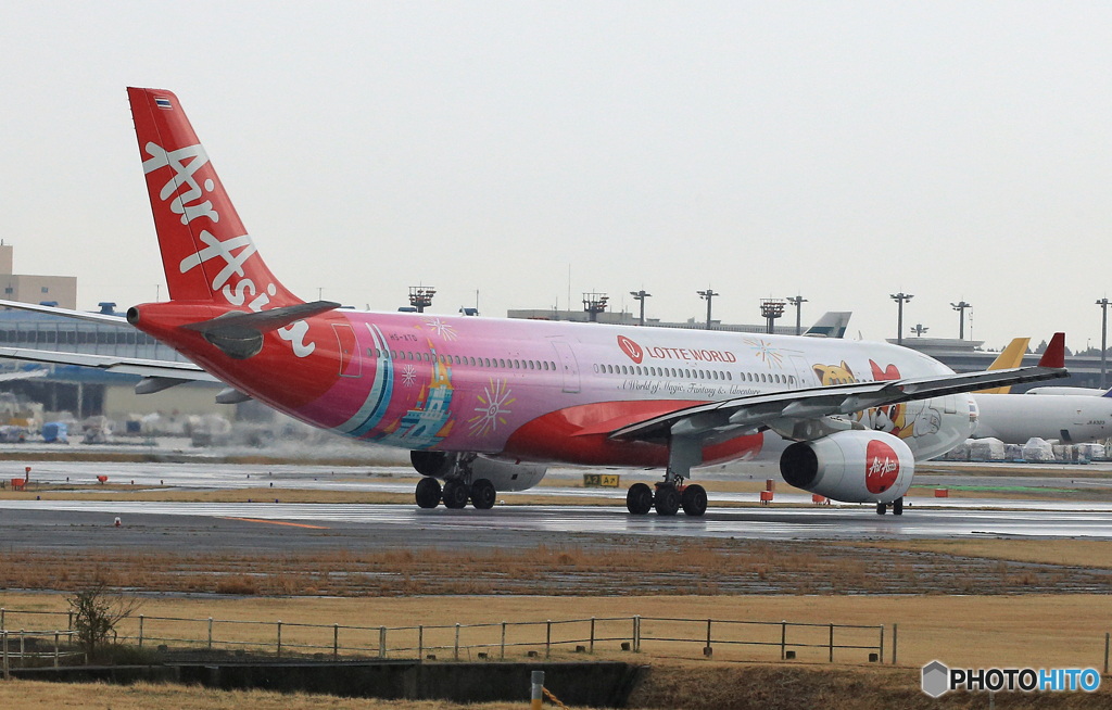 「雨」 Air Asia ロッテワールド Takeoff
