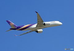 「青空」 THAI A350-941 HS-THC 離陸 します