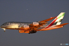 「冬の夜 」成田空港大きな・Airbus