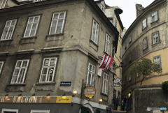 オーストリア（１０１９）ウイーンで一番古いレストラン外観と入口