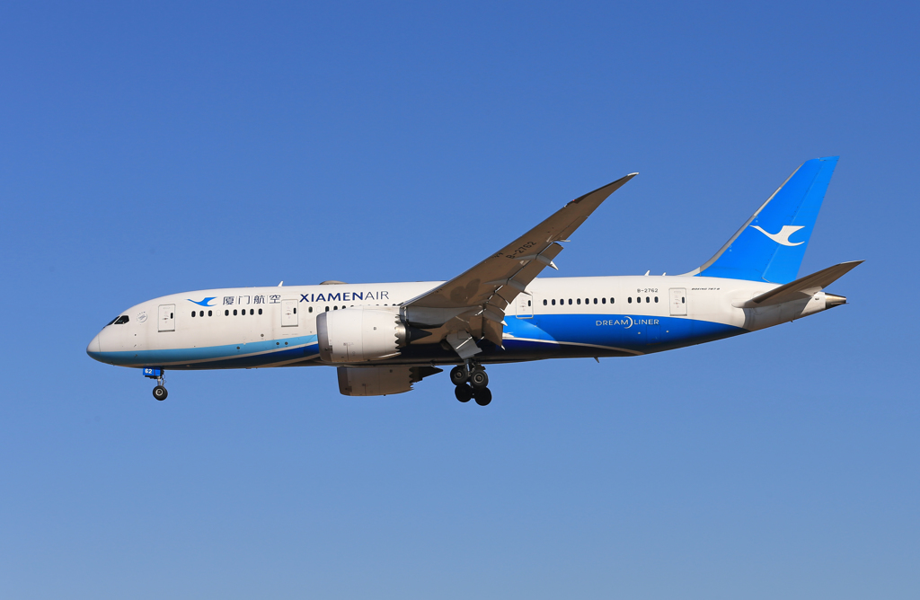 「青い空」が一番XIAMEN 787-8 B-2762着陸