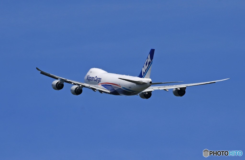 「青色が好き」NCA 747-8KZF JA11KZ 出発