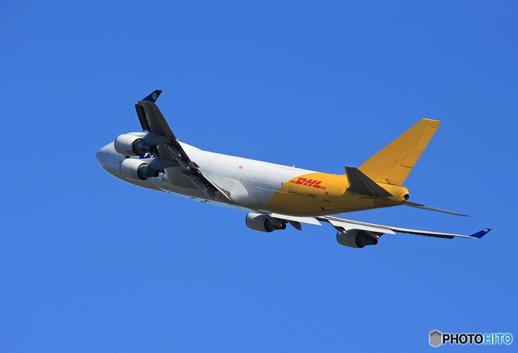 「スカイ」Polar 747-400 N452PA  出発