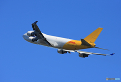 「スカイ」Polar 747-400 N452PA  出発