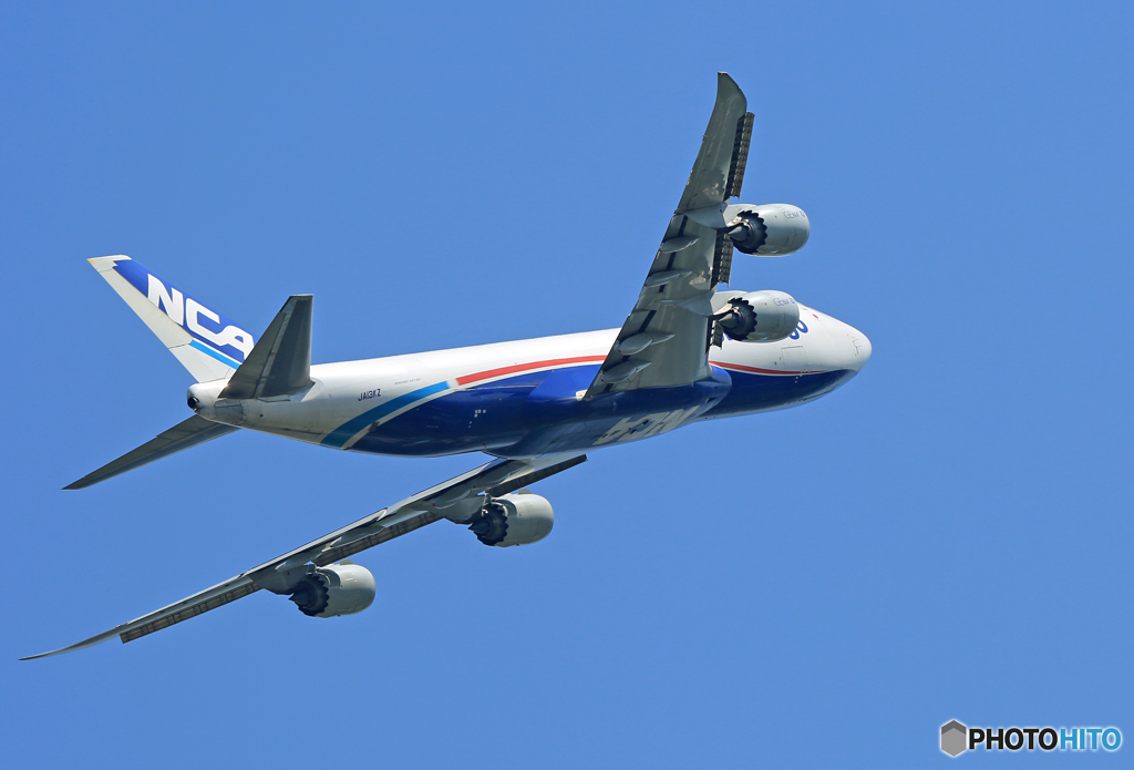 「青い空」が一番☀ NCA 747-8KZF JA13KZ
