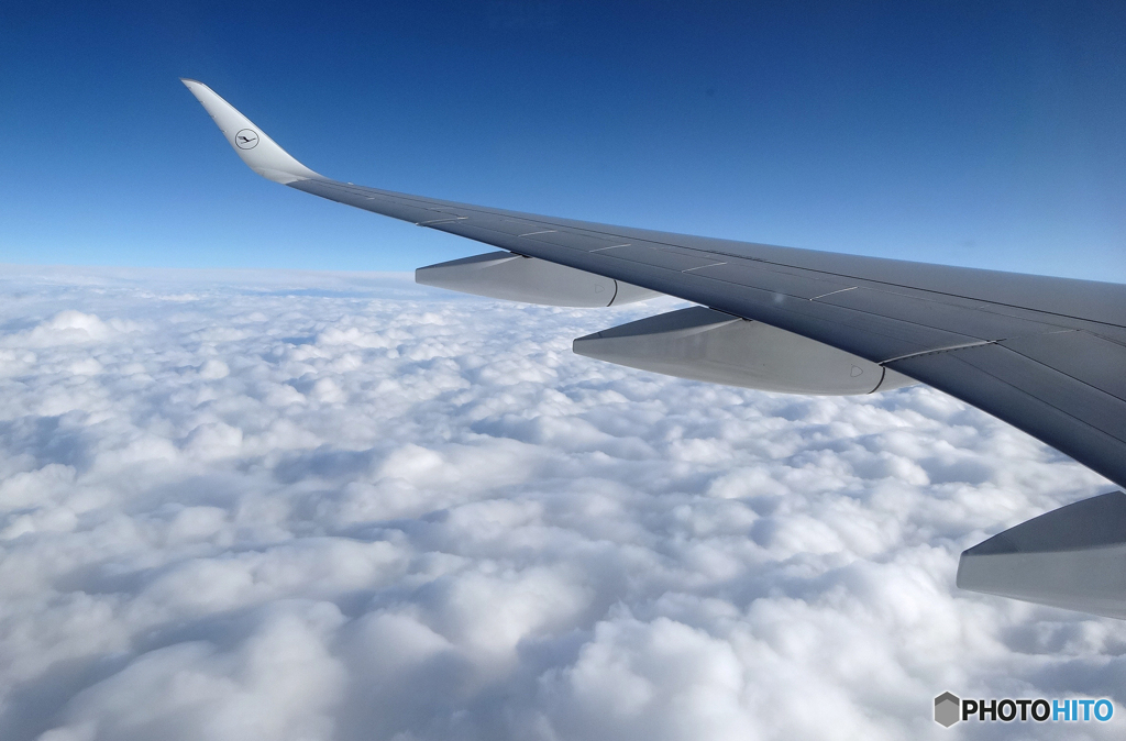 「青空」✈ ロシア上空・飛行中 ☮