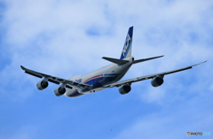 「曇り」NCA 747-8KZF JA16KZ Takeoff  