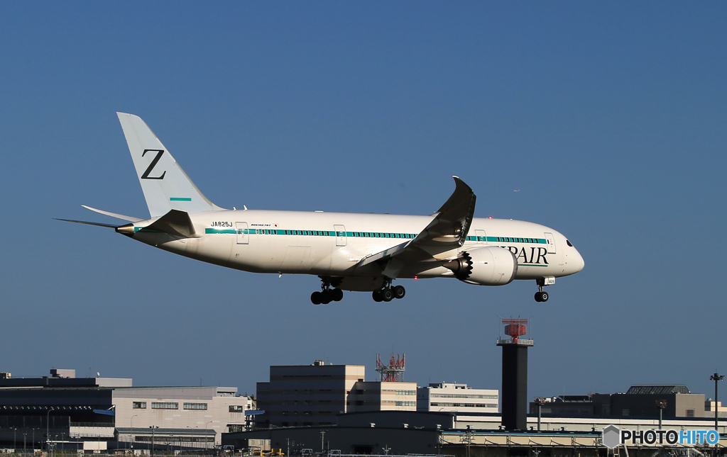 「良い天気」　ZIPAIR 787-8 JA825J  着地前
